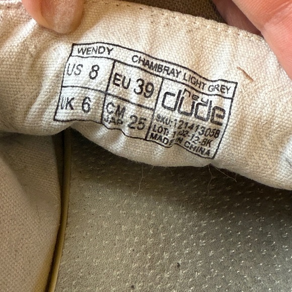 Hey Dude Women's Wendy Chambray Lace-Up Loafer - Picture 6 of 7